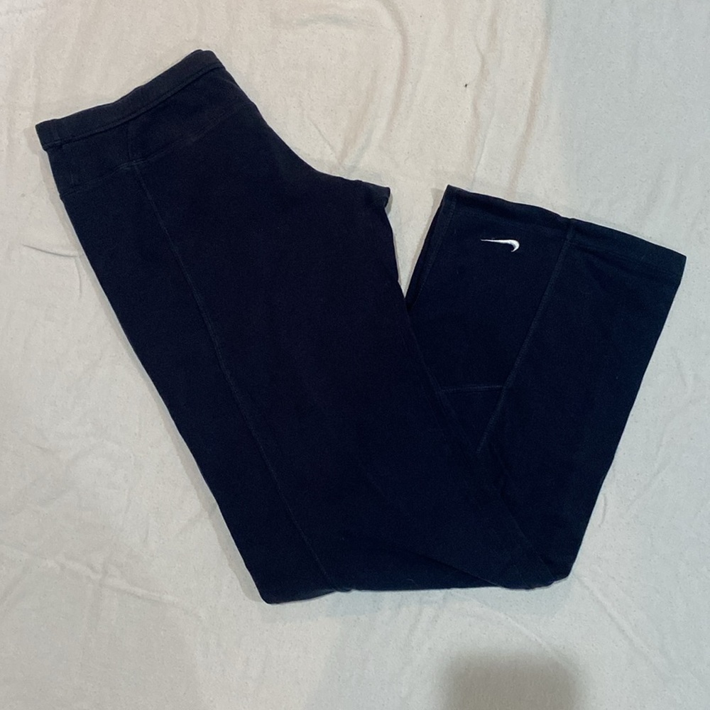 Nike Sportswear Chill Tight